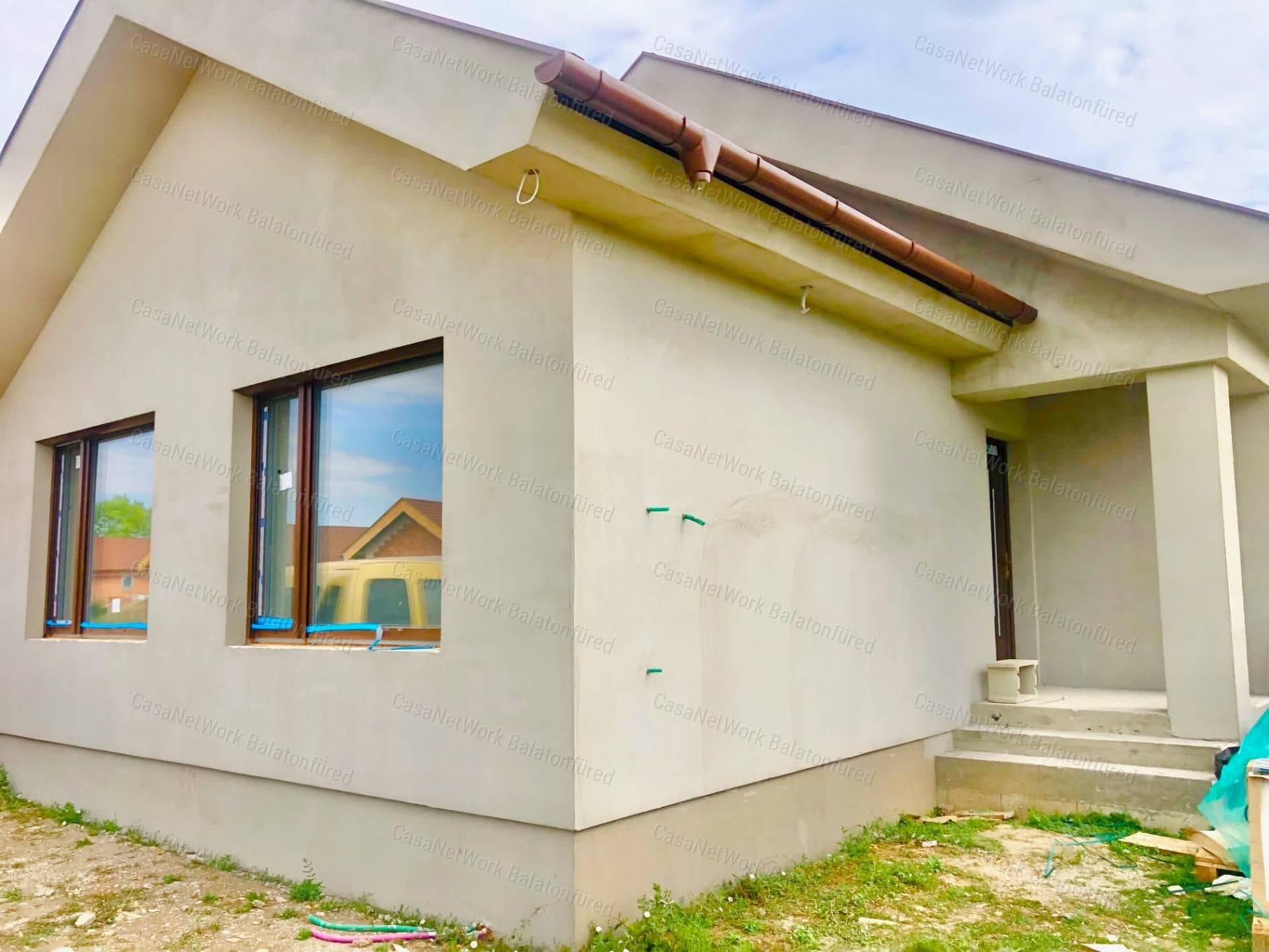 Neue Familienvilla 5 Minuten vom Balaton, Balatonszőlős