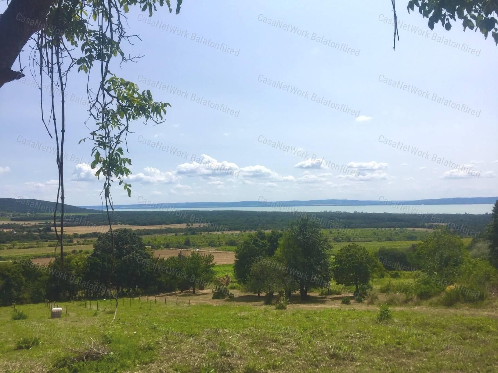 Kleingarten in Dörgicse mit Panoramablick