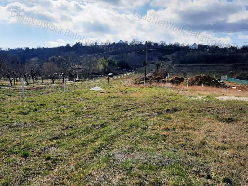 Bebaubare Fläche - Kleingarten zum Verkauf in SZENTKIRÁLYSZABADJÁN