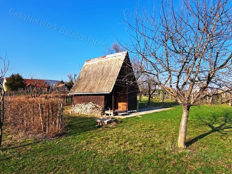 Bauland – Weinberg in Balatonfüred, 2560 m², Wasser und Strom vorhanden